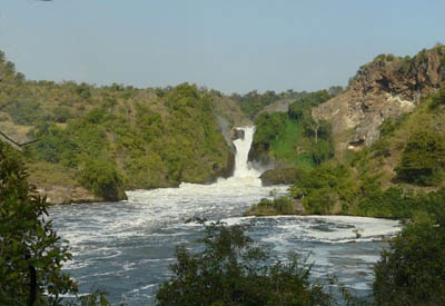 Zentralafrika, Uganda: Berggorillas und Safari - Wasserfall